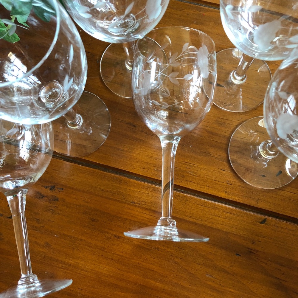 Etched glasses like new